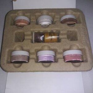 Everyday Minerals Set 6 Eyeshadows + blush